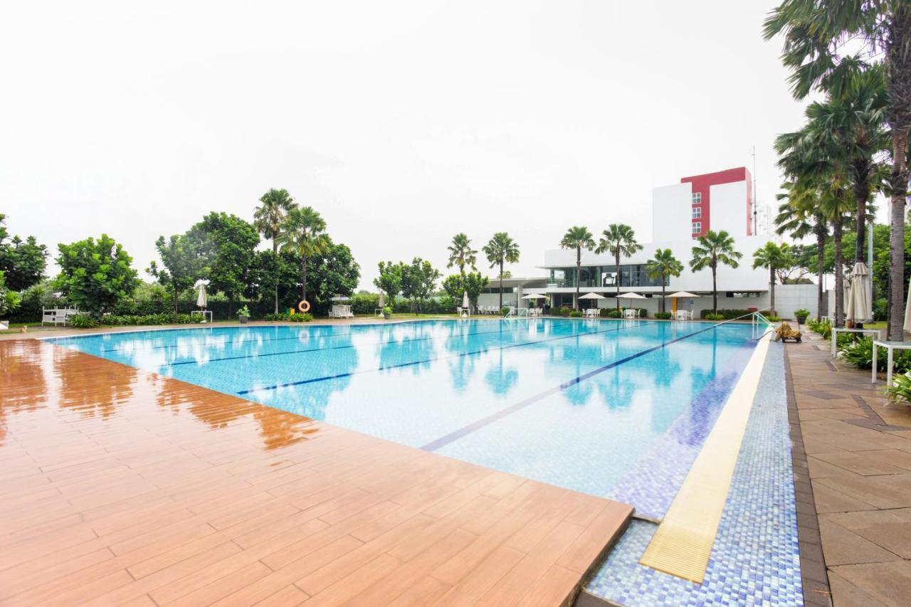 Oyo 3247 Afira Rooms Aeropolis Tangerang Extérieur photo