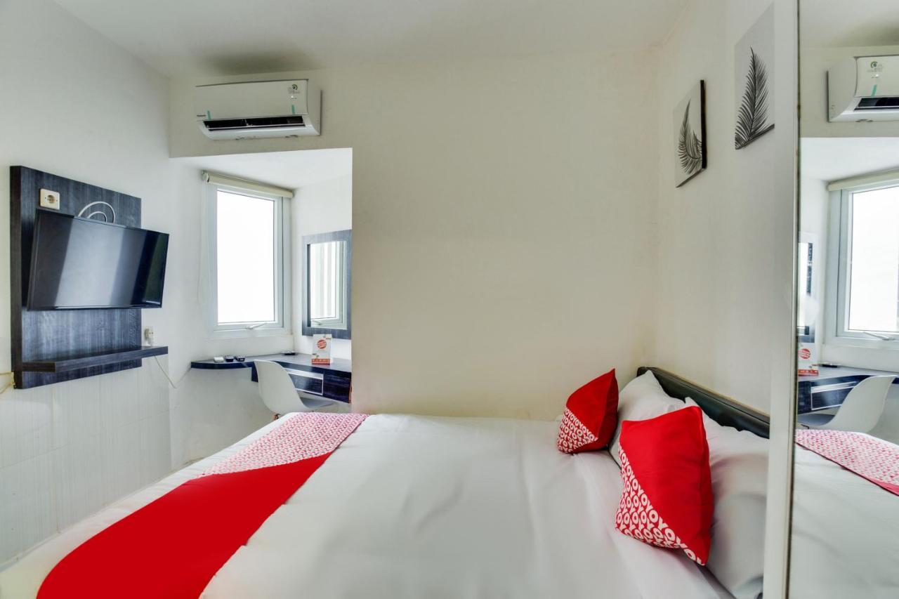 Oyo 3247 Afira Rooms Aeropolis Tangerang Extérieur photo