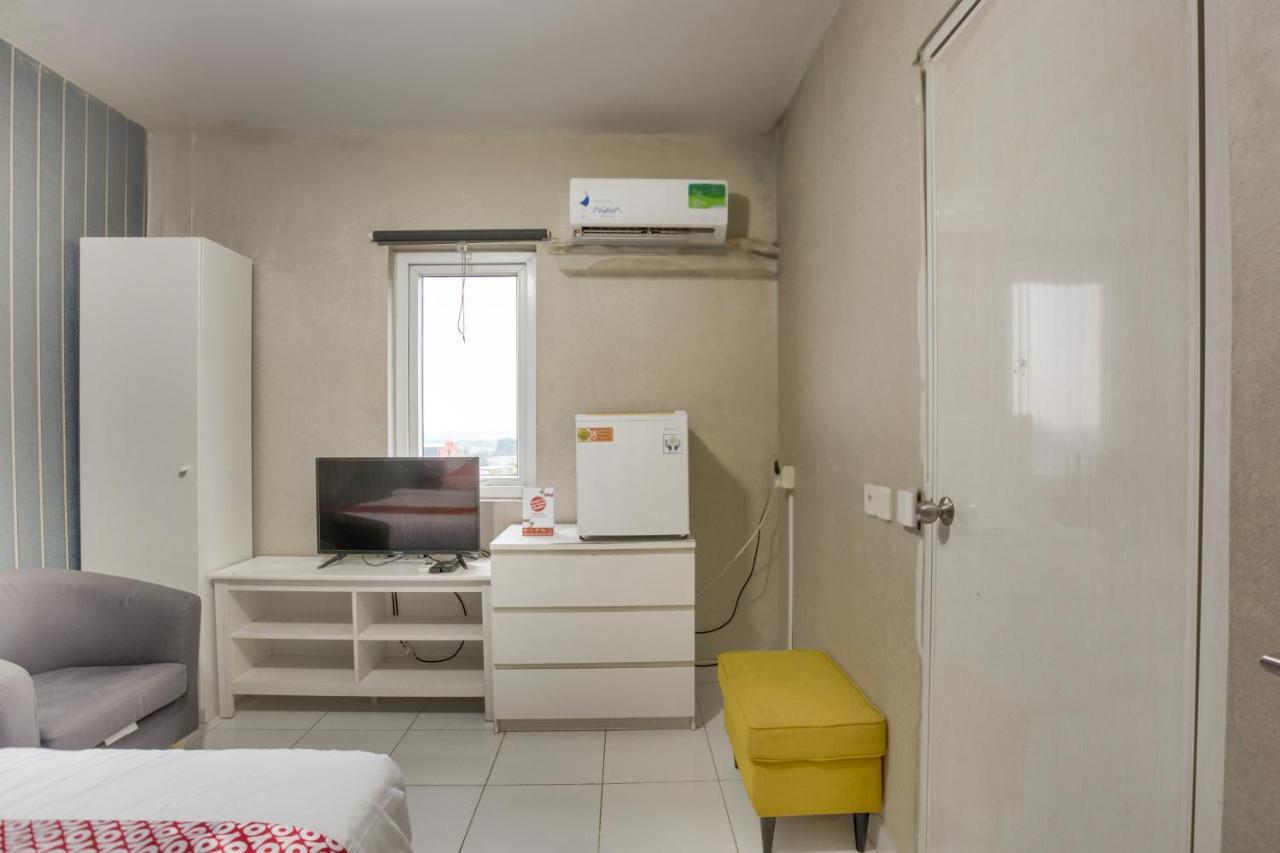 Oyo 3247 Afira Rooms Aeropolis Tangerang Extérieur photo