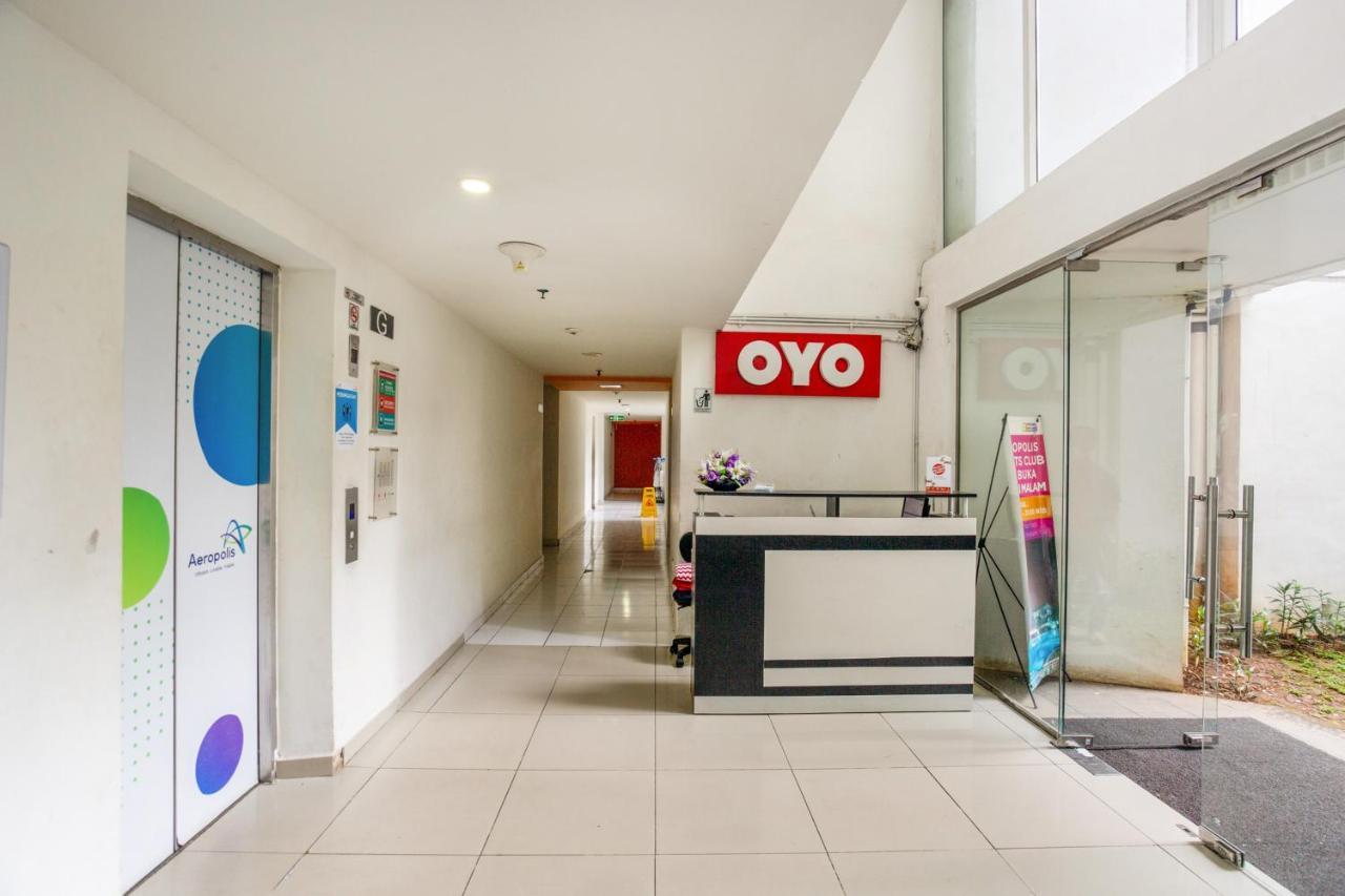 Oyo 3247 Afira Rooms Aeropolis Tangerang Extérieur photo